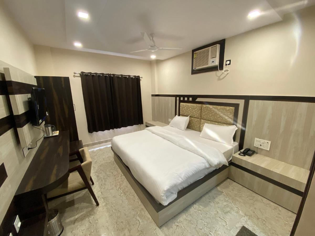Hotel Blue Sky Haridwar Exterior photo