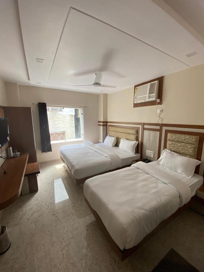 Hotel Blue Sky Haridwar Exterior photo